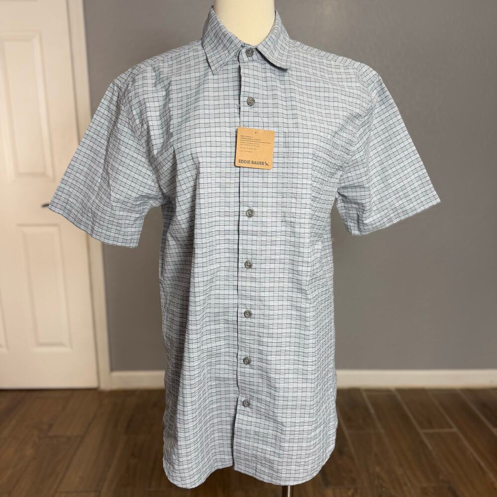 Men's Eddie Bauer Short Sleeve Pack It Seersucker 2.0 Shirt, Gray, Tall Medium